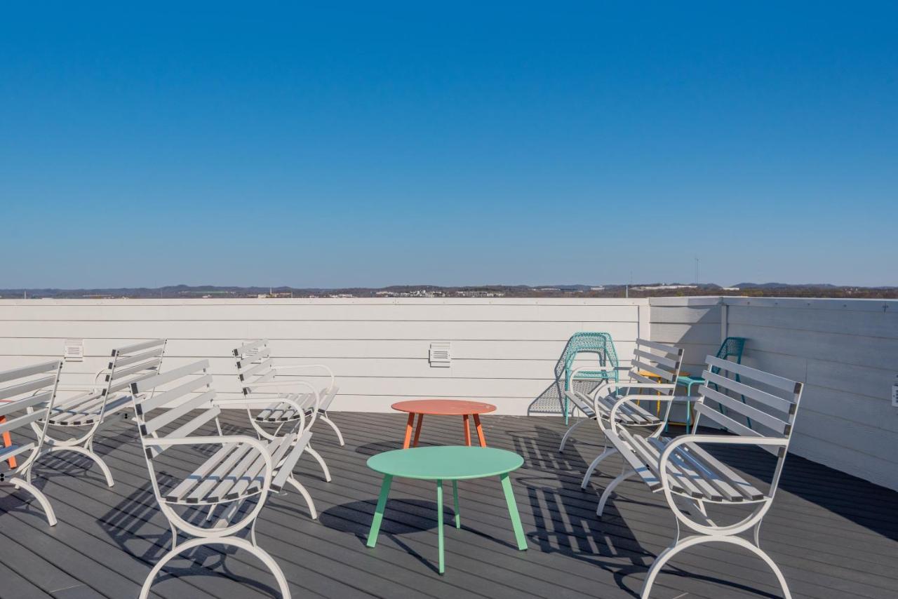 The Eighteen By Locale Aparthotel *